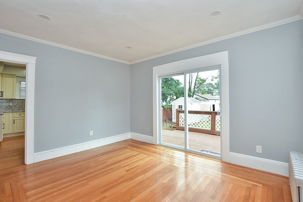 48 Dodge Street Pawtucket, RI 02860 - Photo 6 of 8