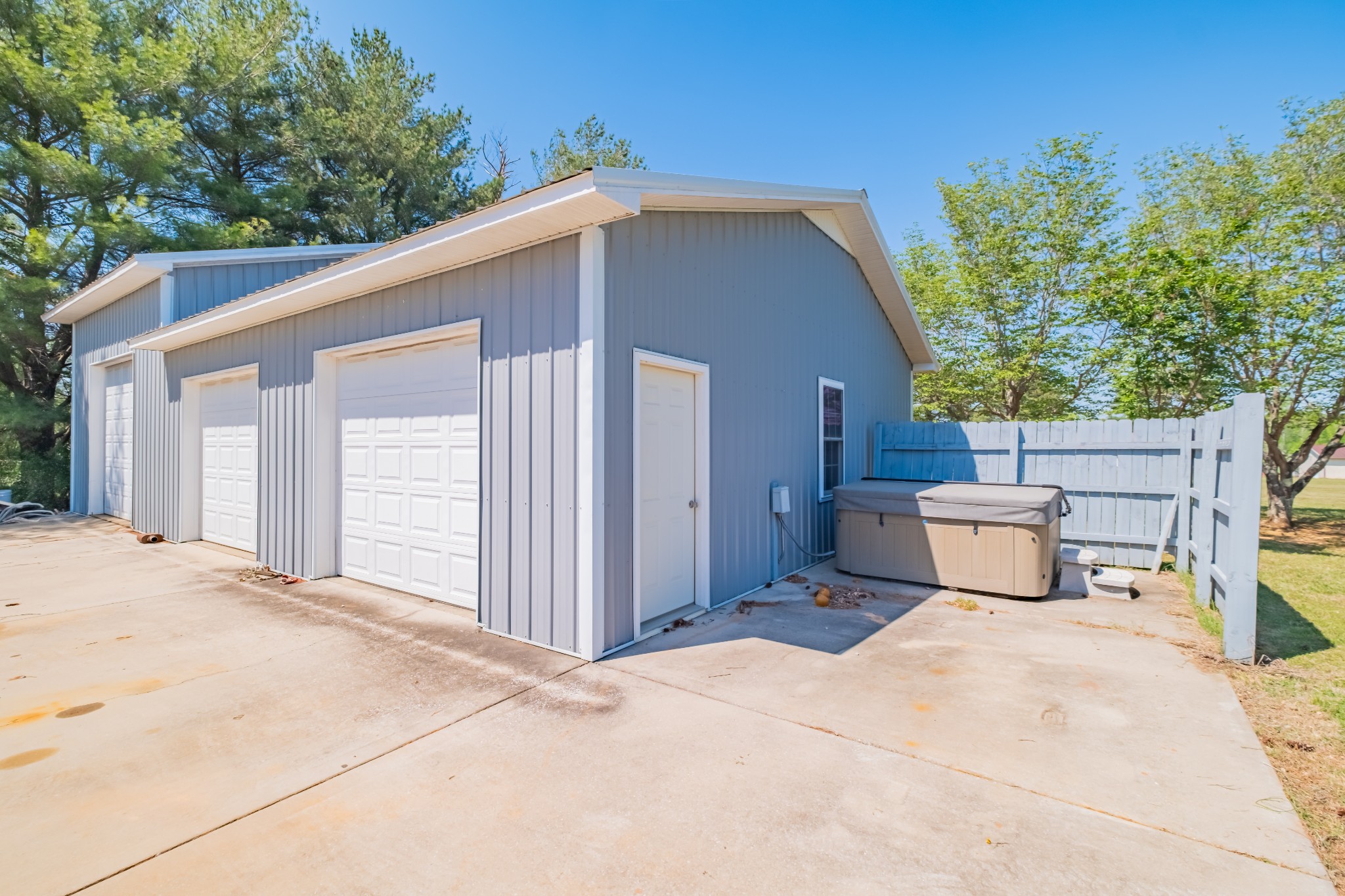1143 Tom Grissom Road Morrison, TN 37357 - Photo 3 of 34