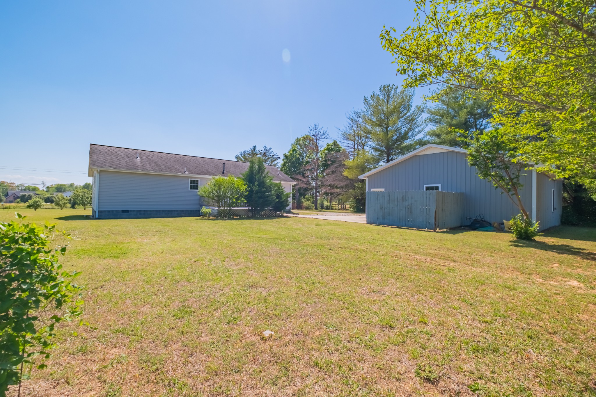 1143 Tom Grissom Road Morrison, TN 37357 - Photo 32 of 34