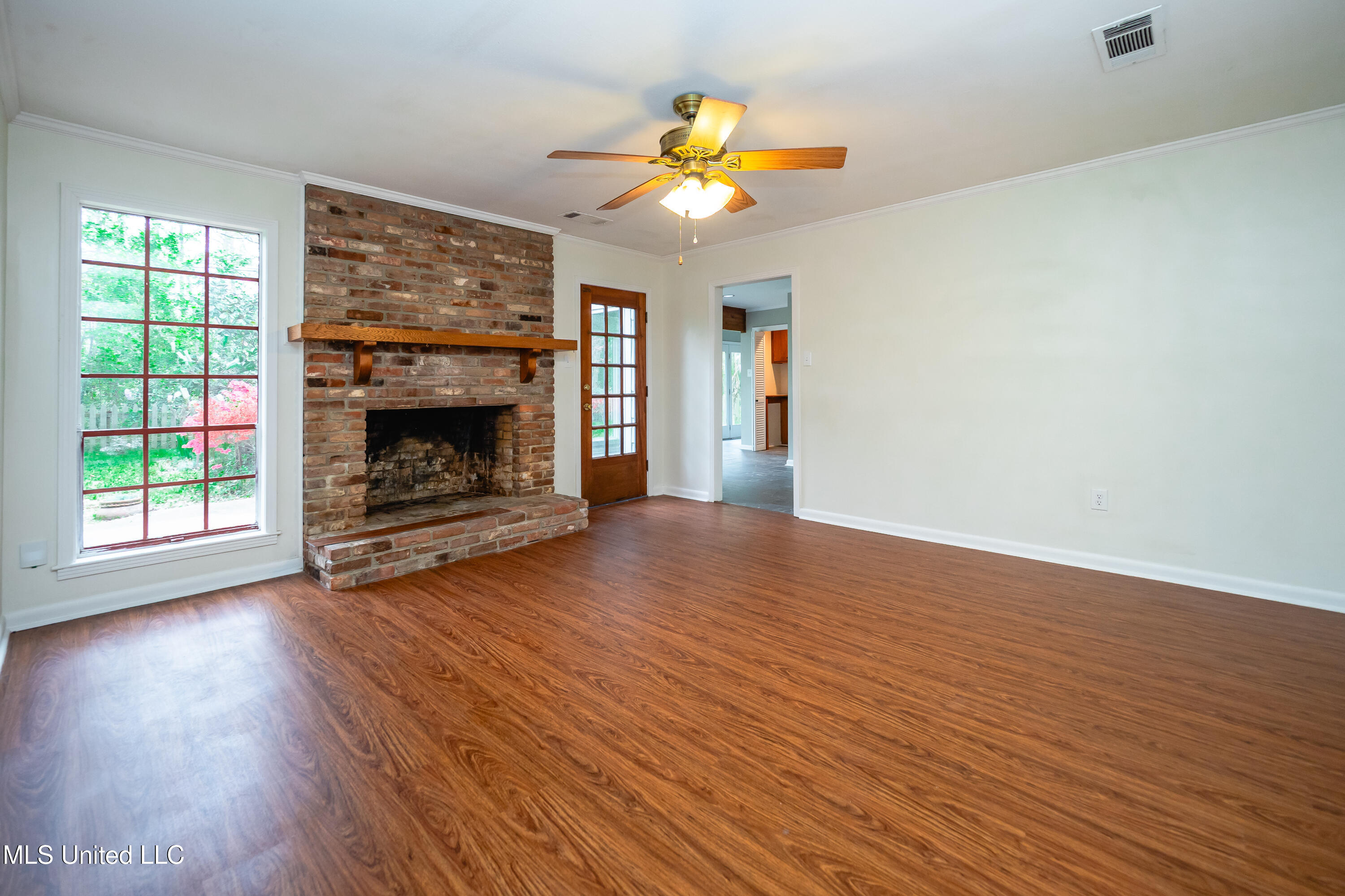 820 Timberlain Drive Jackson, MS 39211 - Photo 16 of 32 P3280017