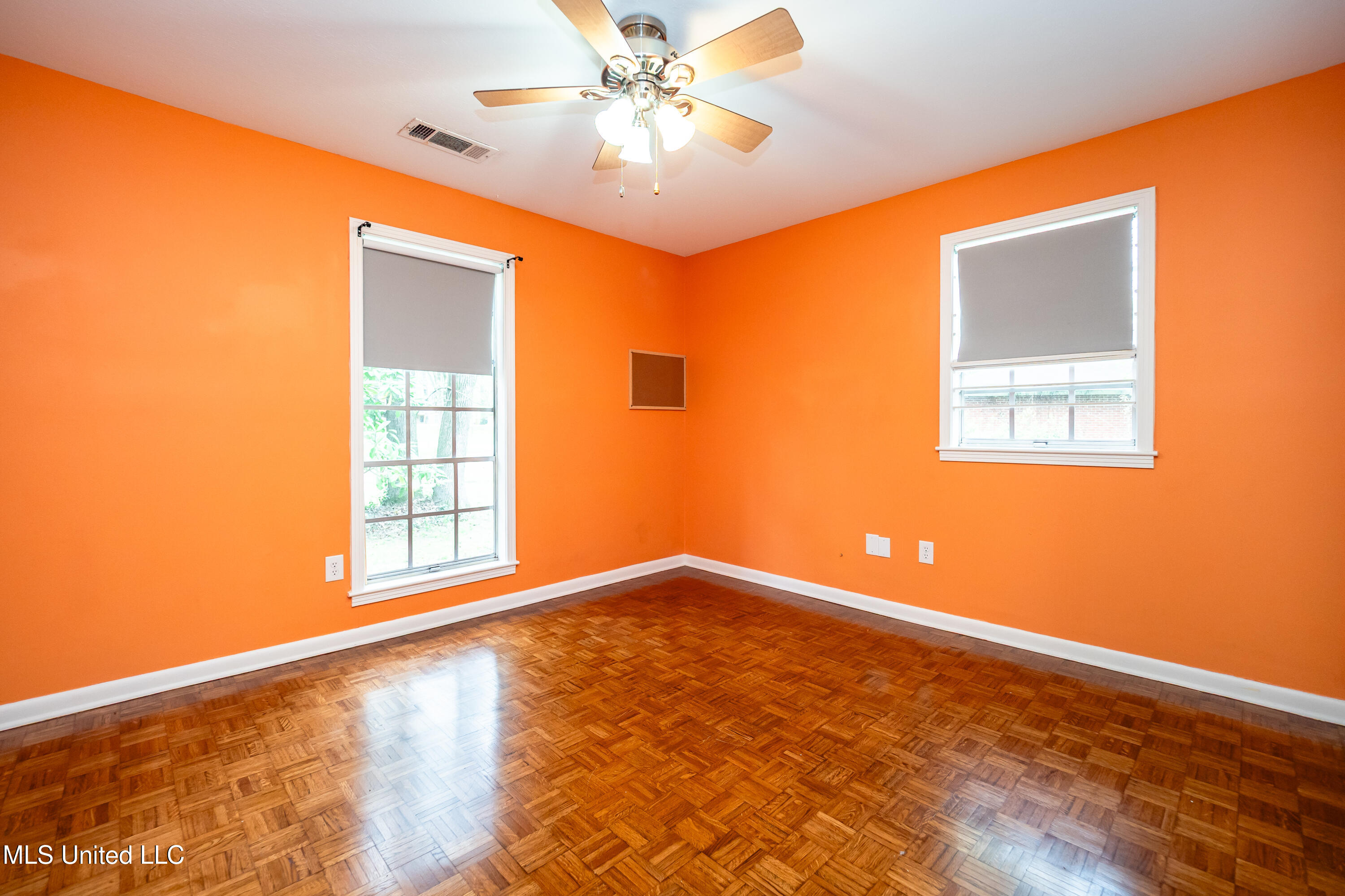 820 Timberlain Drive Jackson, MS 39211 - Photo 22 of 32 P3280024
