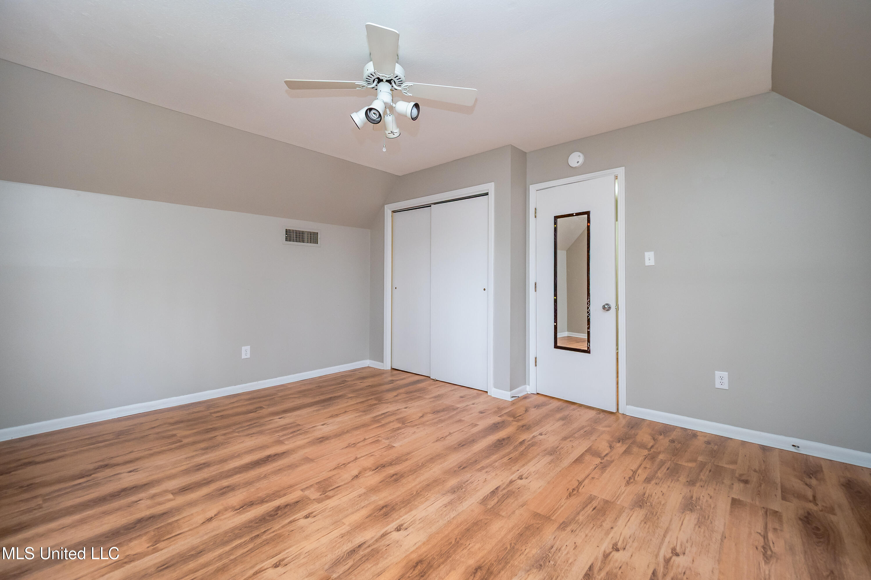 820 Timberlain Drive Jackson, MS 39211 - Photo 25 of 32 P3280027