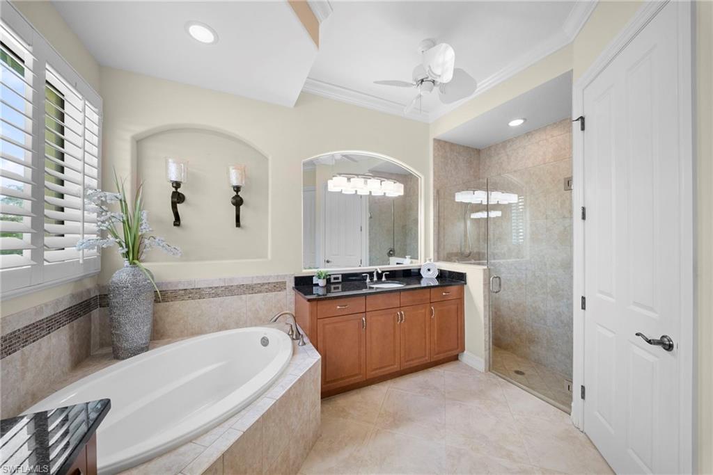 6347 Serano Way Naples, FL 34113 - Photo 21 of 46