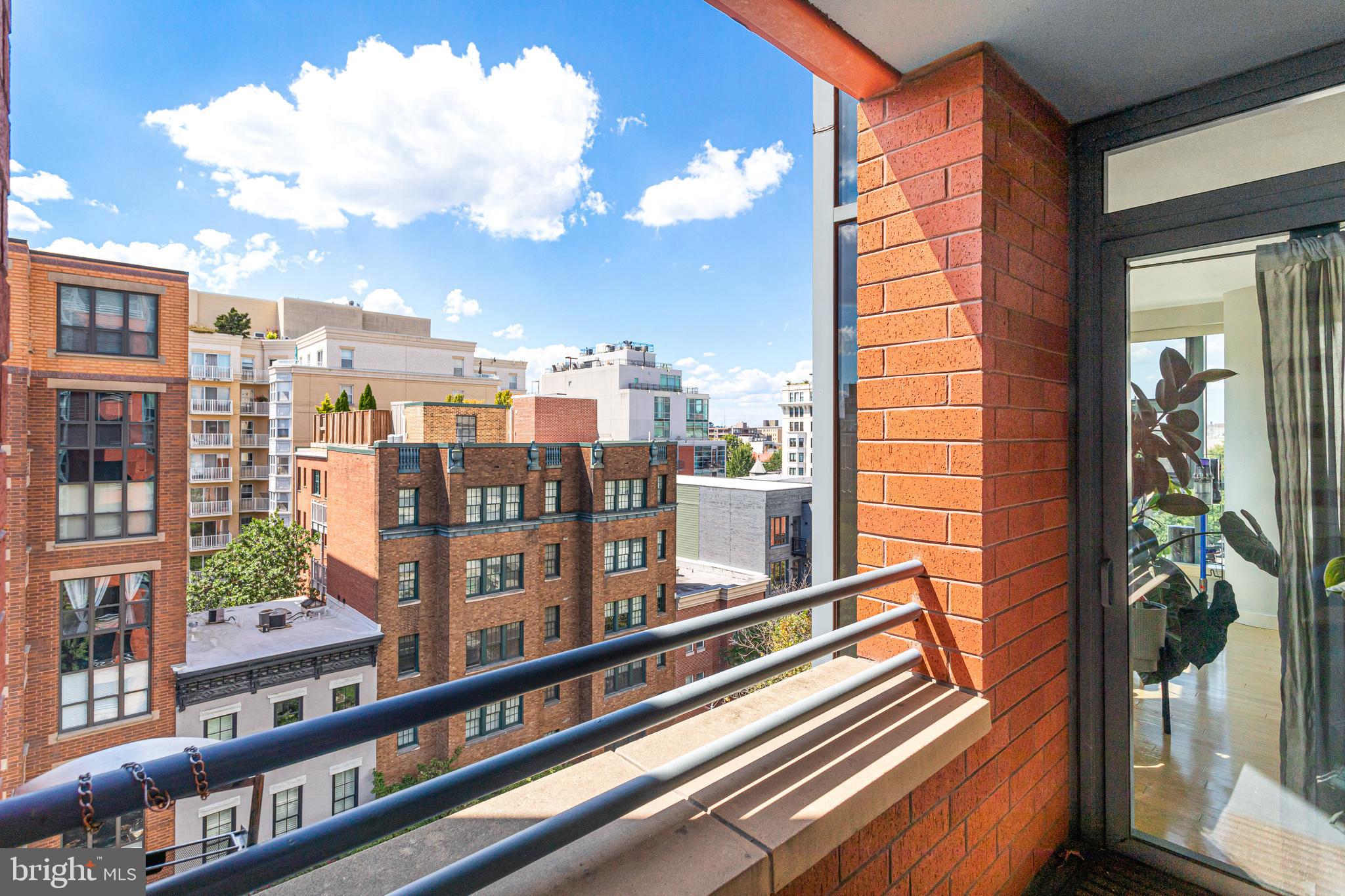 1117 10th Street Northwest, Unit 804 Washington, DC 20001 - Photo 17 of 46 a view of a balcony with city view