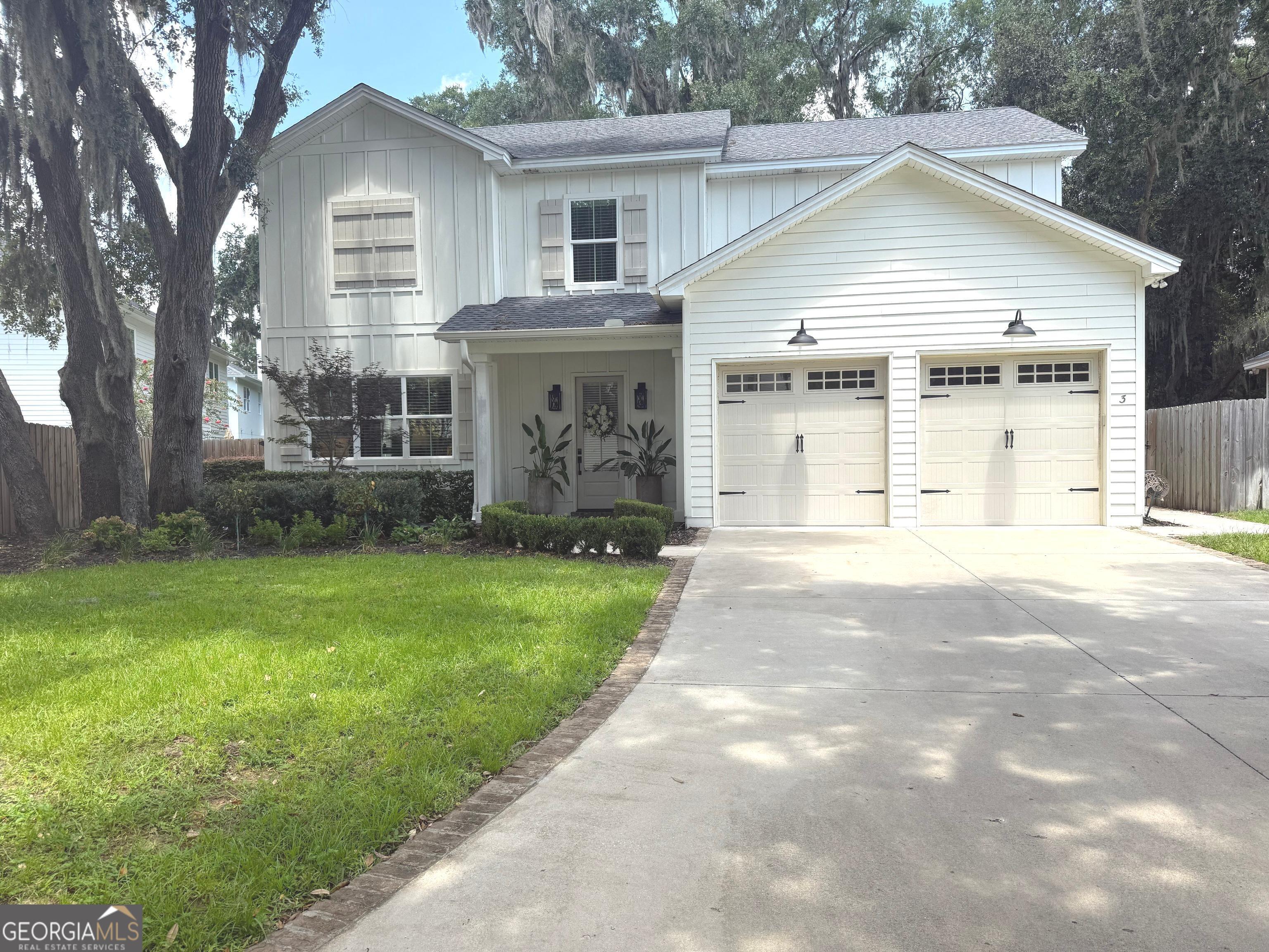 3 Lake View Cottages Court St. Simons, GA 31522 - Photo 1 of 20
