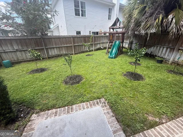 $3,700 | 3 Lake View Cottages Court, St. Simons, GA 31522