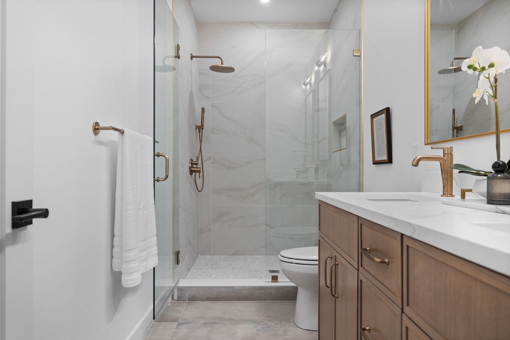 125 Addison Street, Unit 6 Boston, MA 02128 - Photo 18 of 26