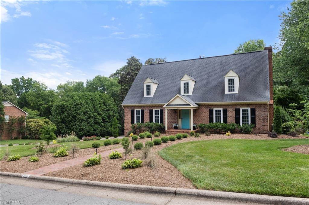 1015 Greenhurst Road Winston-Salem, NC 27104 - Photo 2 of 48
