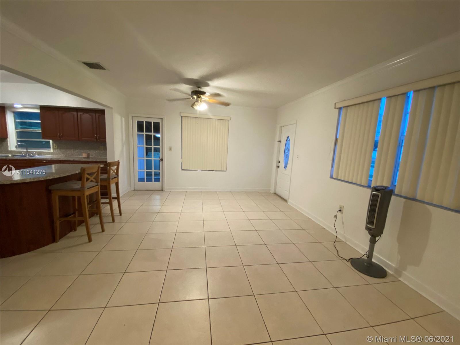 9471 Easter Road Cutler Bay, FL 33157 - Photo 10 of 17
