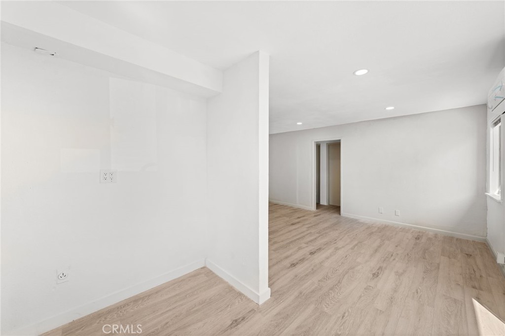 2121 Down Street Riverside, CA 92507 - Photo 25 of 75