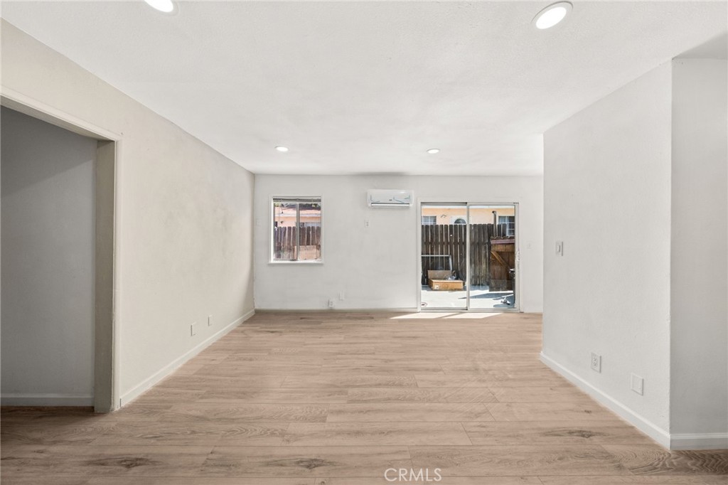 2121 Down Street Riverside, CA 92507 - Photo 27 of 75