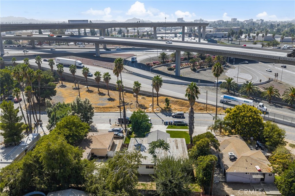 2121 Down Street Riverside, CA 92507 - Photo 45 of 75