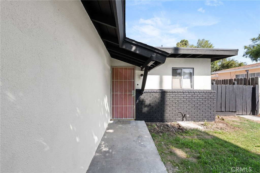 2121 Down Street Riverside, CA 92507 - Photo 69 of 75