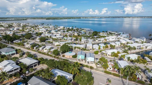 $599,000 | 701 Spanish Main Drive, Unit 29, Cudjoe, FL 33042