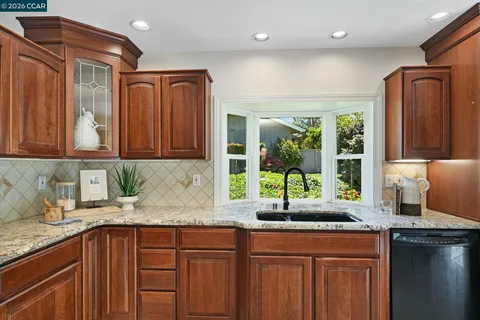 $1,150,000 | 1937 Rancho Verde Circle West, Danville, CA 94526