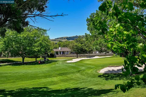 $1,150,000 | 1937 Rancho Verde Circle West, Danville, CA 94526