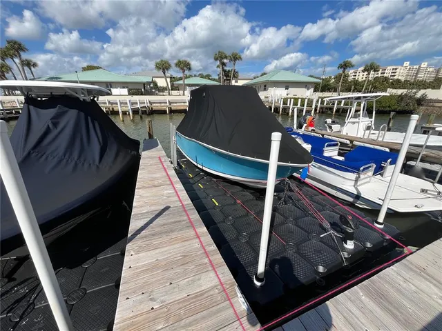 $3,800 | 2100 North Peninsula Avenue, Unit 2160, New Smyrna Beach, FL 32169