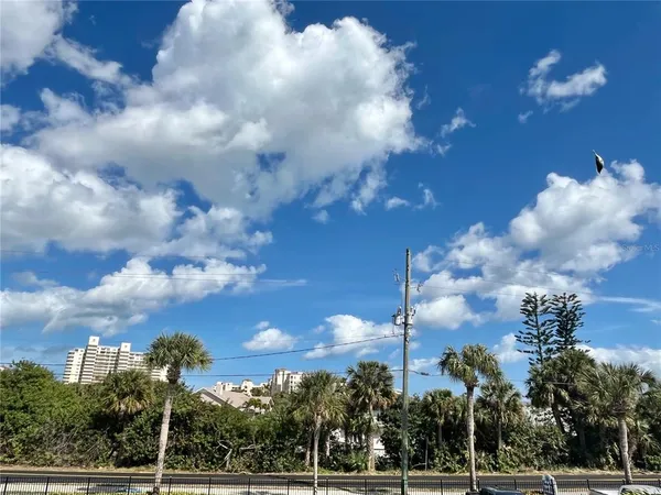 $3,800 | 2100 North Peninsula Avenue, Unit 2160, New Smyrna Beach, FL 32169