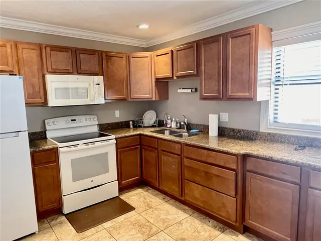 $3,800 | 2100 North Peninsula Avenue, Unit 2160, New Smyrna Beach, FL 32169