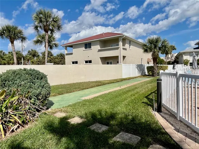 $3,800 | 2100 North Peninsula Avenue, Unit 2160, New Smyrna Beach, FL 32169