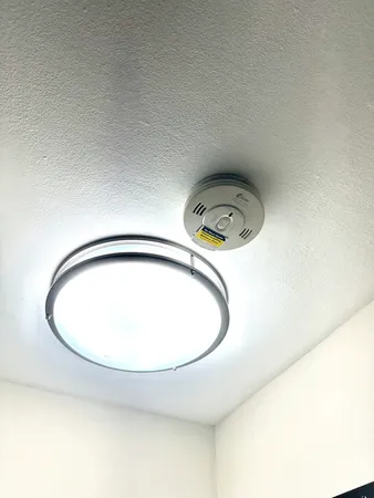 $1,675 | 2629 North Hampden Court, Unit 212, Chicago, IL 60614