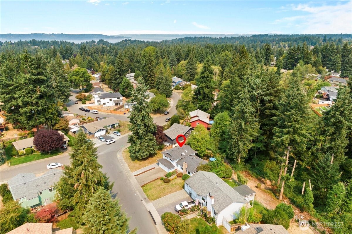33304 33rd Place Southwest Federal Way, WA 98023 - Photo 30 of 32 Gallery Image 30
