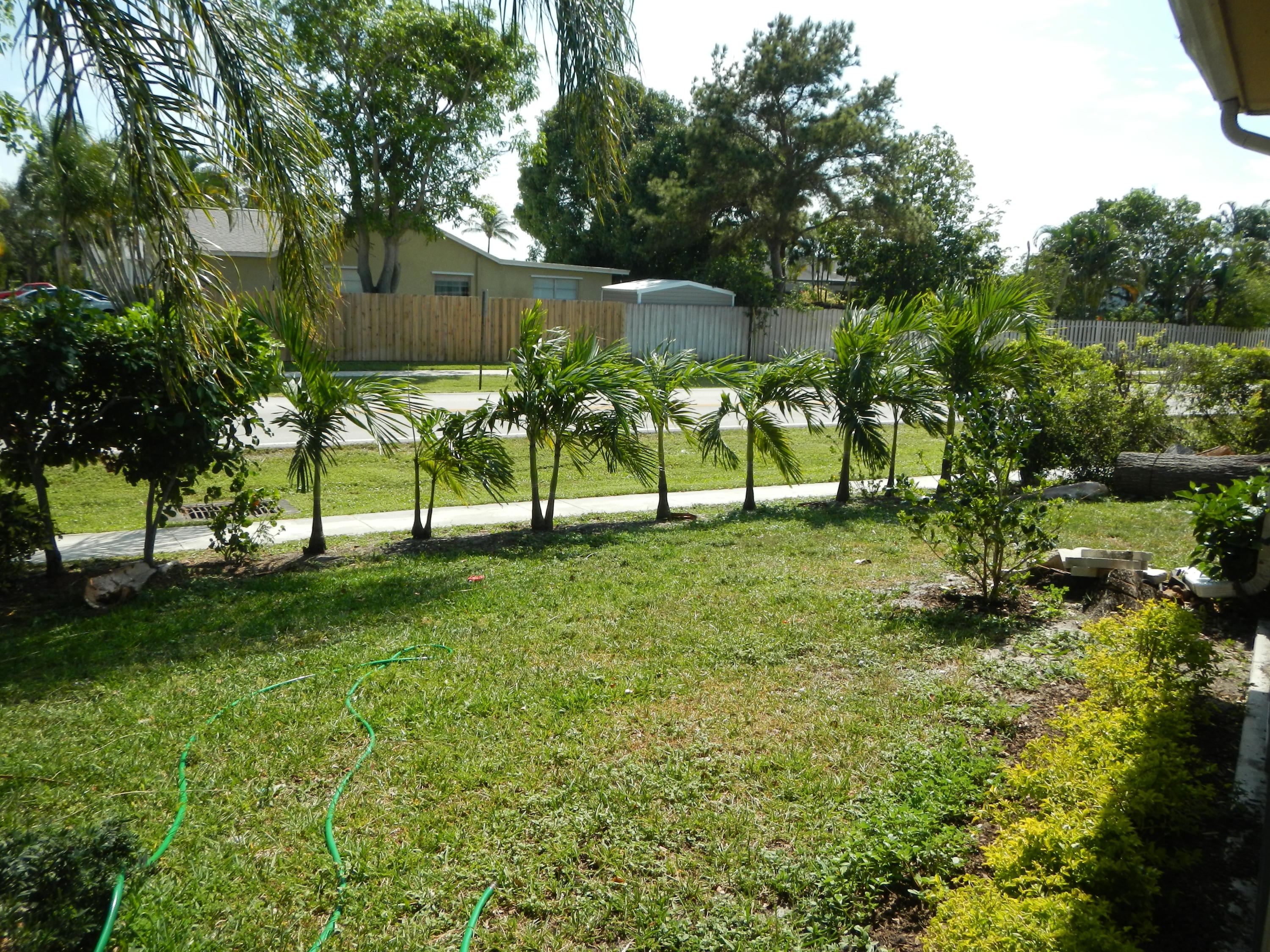 124 Pinewood Court Jupiter, FL 33458 - Photo 35 of 40 DSCN2376