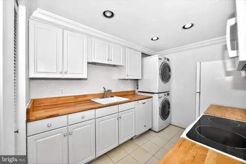 $365,000 | 4601 North Park Avenue, Unit 417, Chevy Chase, MD 20815