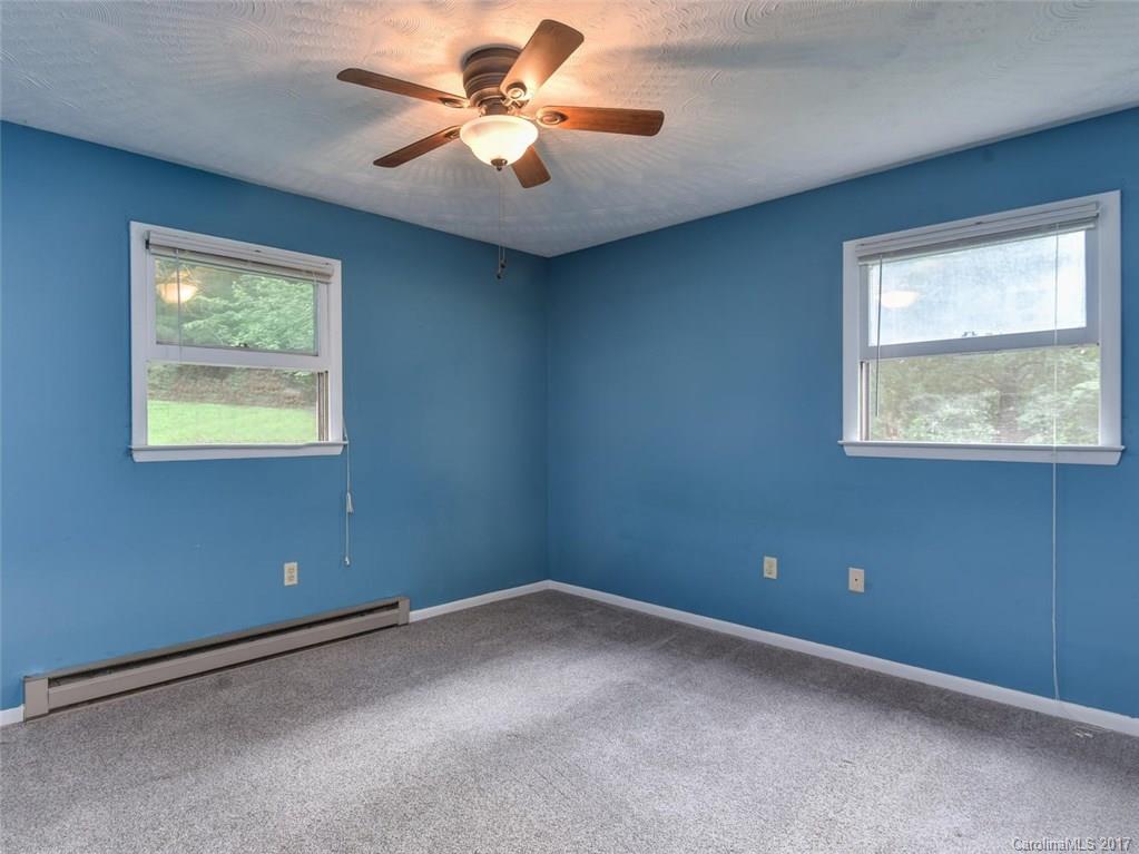 250 Patton Hill Road Swannanoa, NC 28778 - Photo 13 of 23 Gallery Image 13