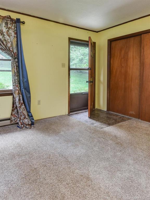250 Patton Hill Road Swannanoa, NC 28778 - Photo 5 of 23 Gallery Image 5