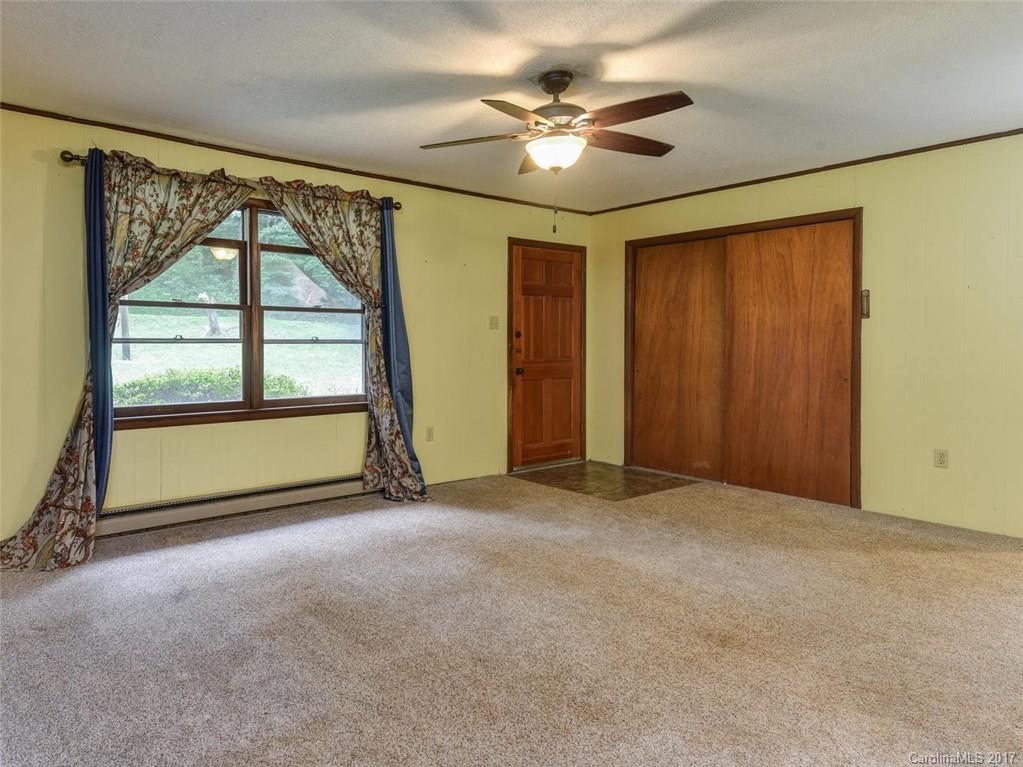250 Patton Hill Road Swannanoa, NC 28778 - Photo 7 of 23 Gallery Image 7