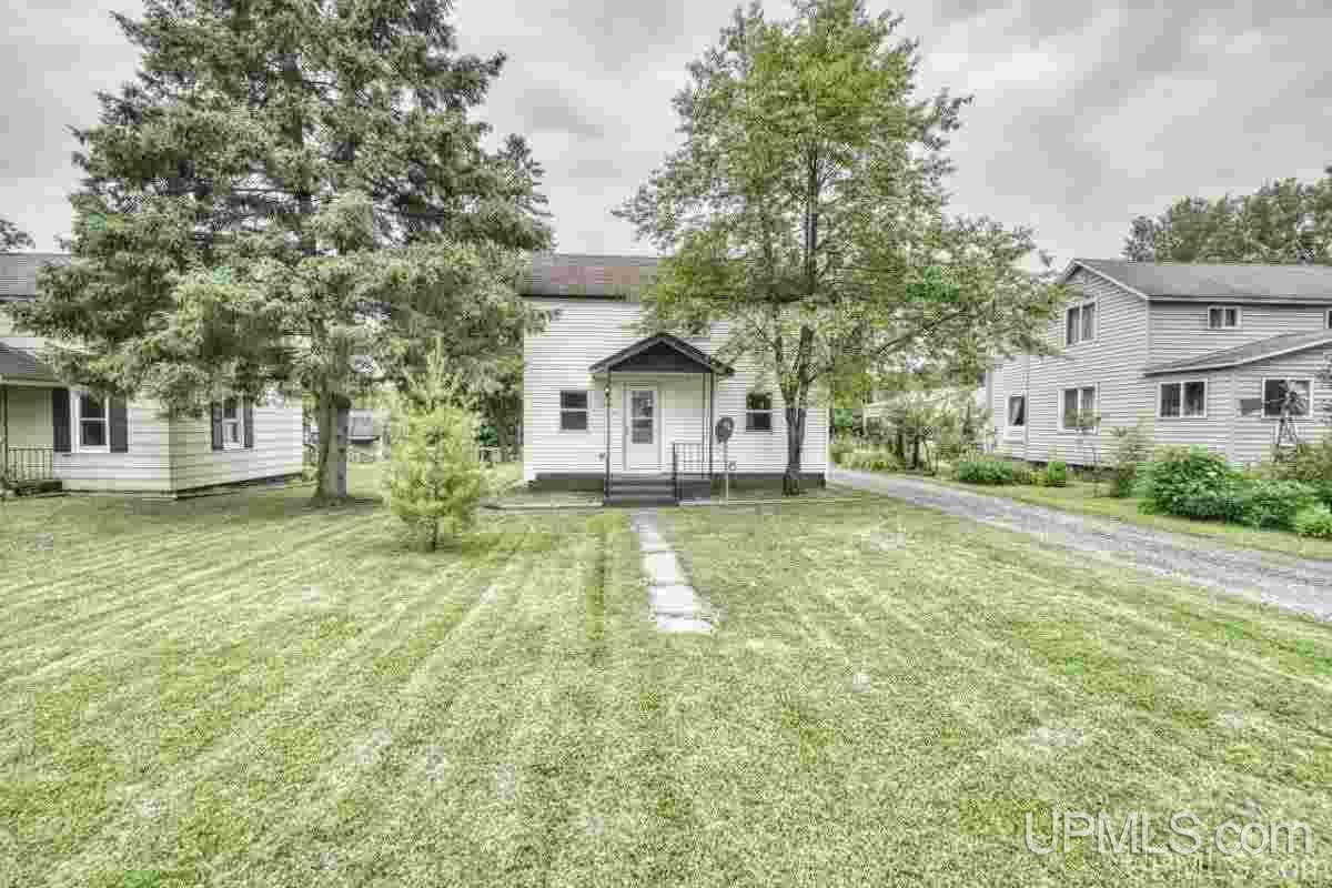 N1717 Spring Street Vulcan, MI 49892 - Photo 4 of 29