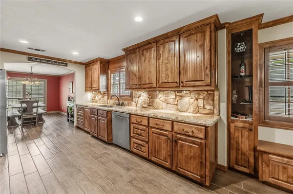 $949,000 | 1100 Broadmoor Drive, Bryan, TX 77802