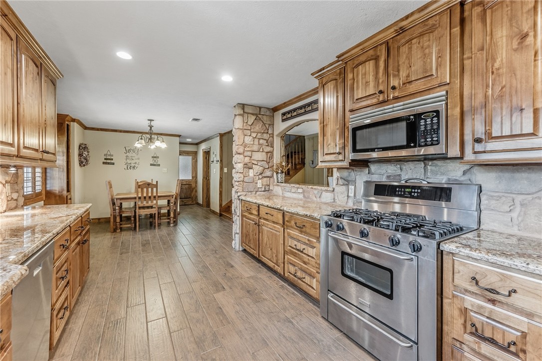 1100 Broadmoor Drive Bryan, TX 77802 - Photo 14 of 48