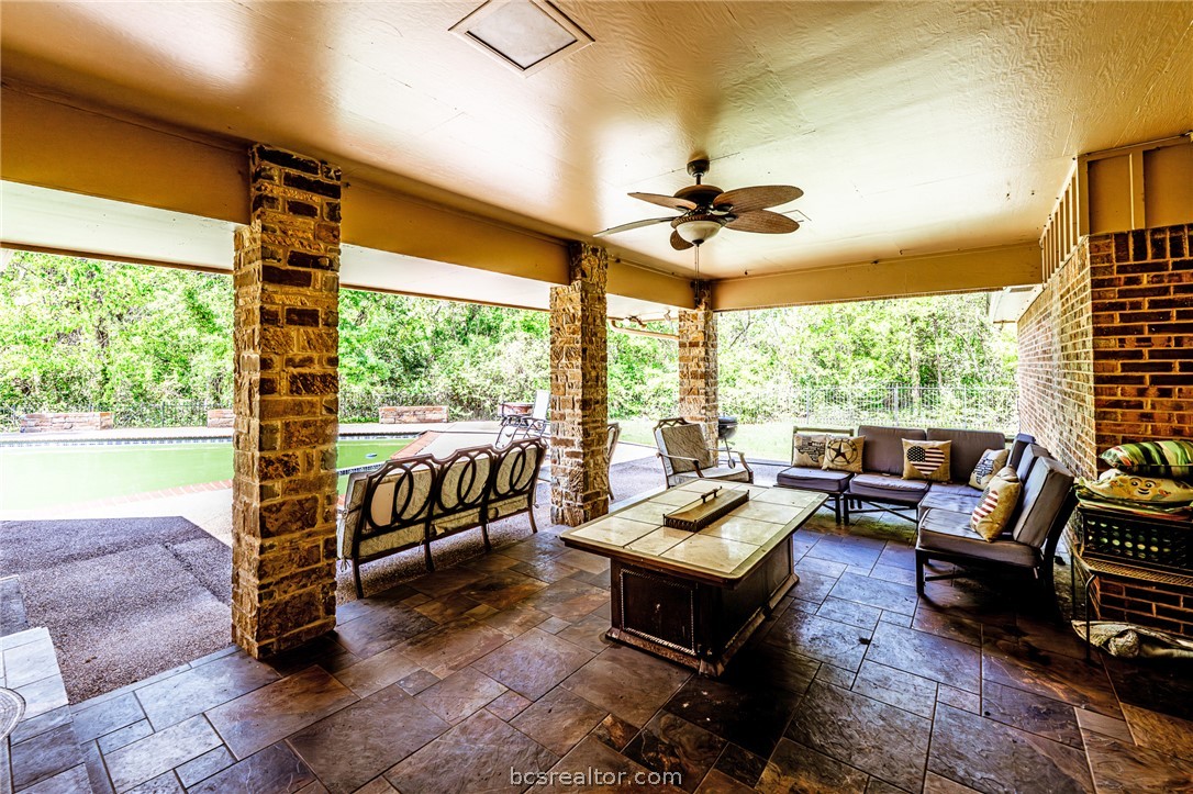 1100 Broadmoor Drive Bryan, TX 77802 - Photo 38 of 48