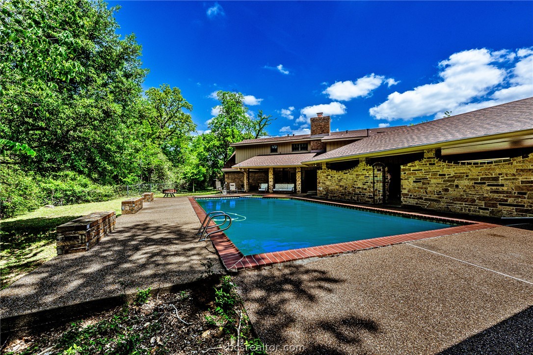 1100 Broadmoor Drive Bryan, TX 77802 - Photo 45 of 48