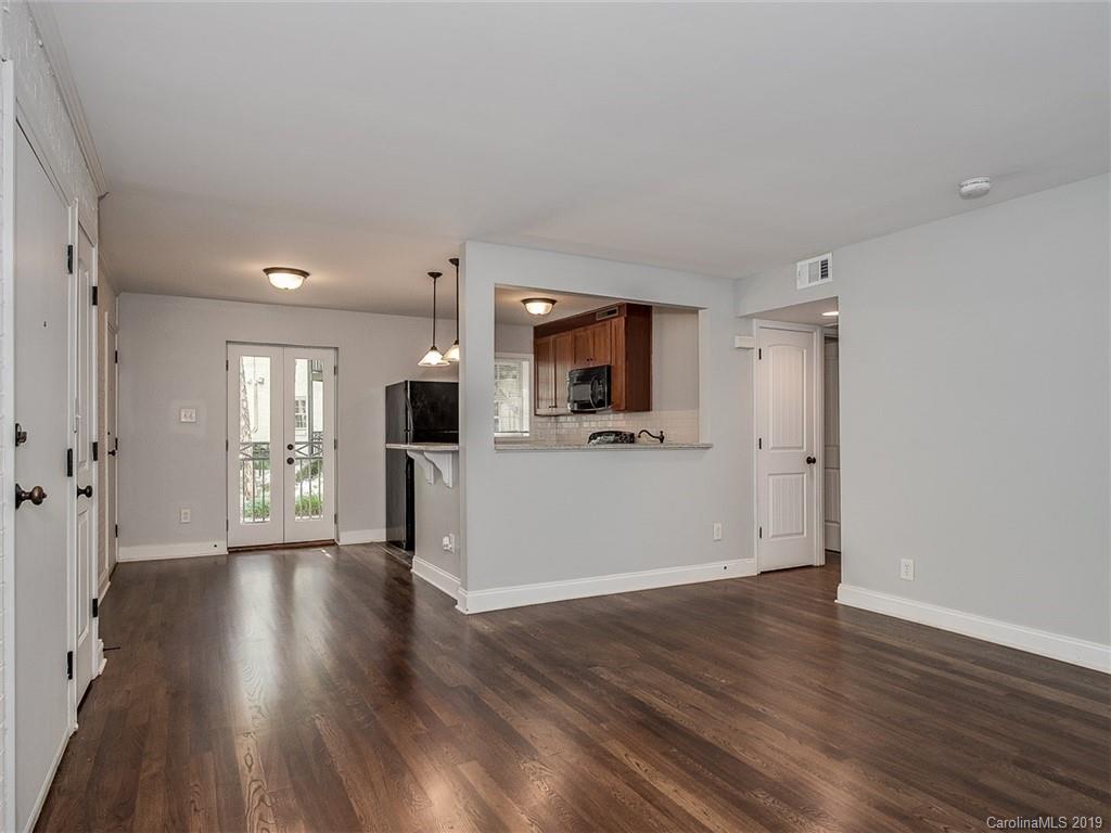 4917 Park Road, Unit B Charlotte, NC 28209 - Photo 2 of 15
