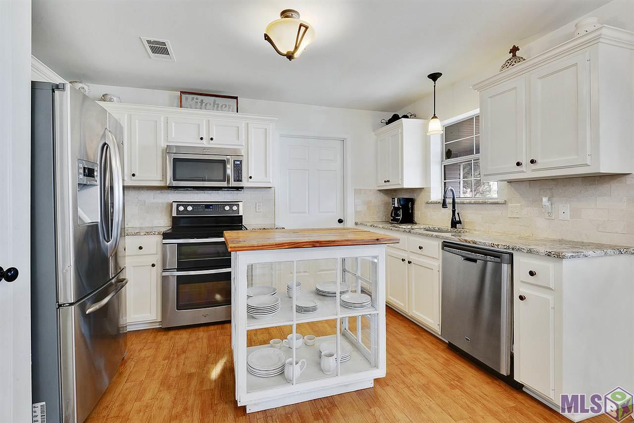 23642 Joe May Road Denham Springs, LA 70726 - Photo 7 of 15 Gallery Image 7