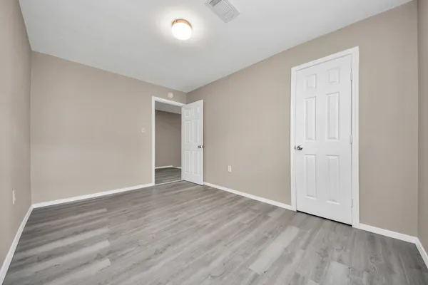 $1,495 | 17111 River Road, Unit A, Channelview, TX 77530