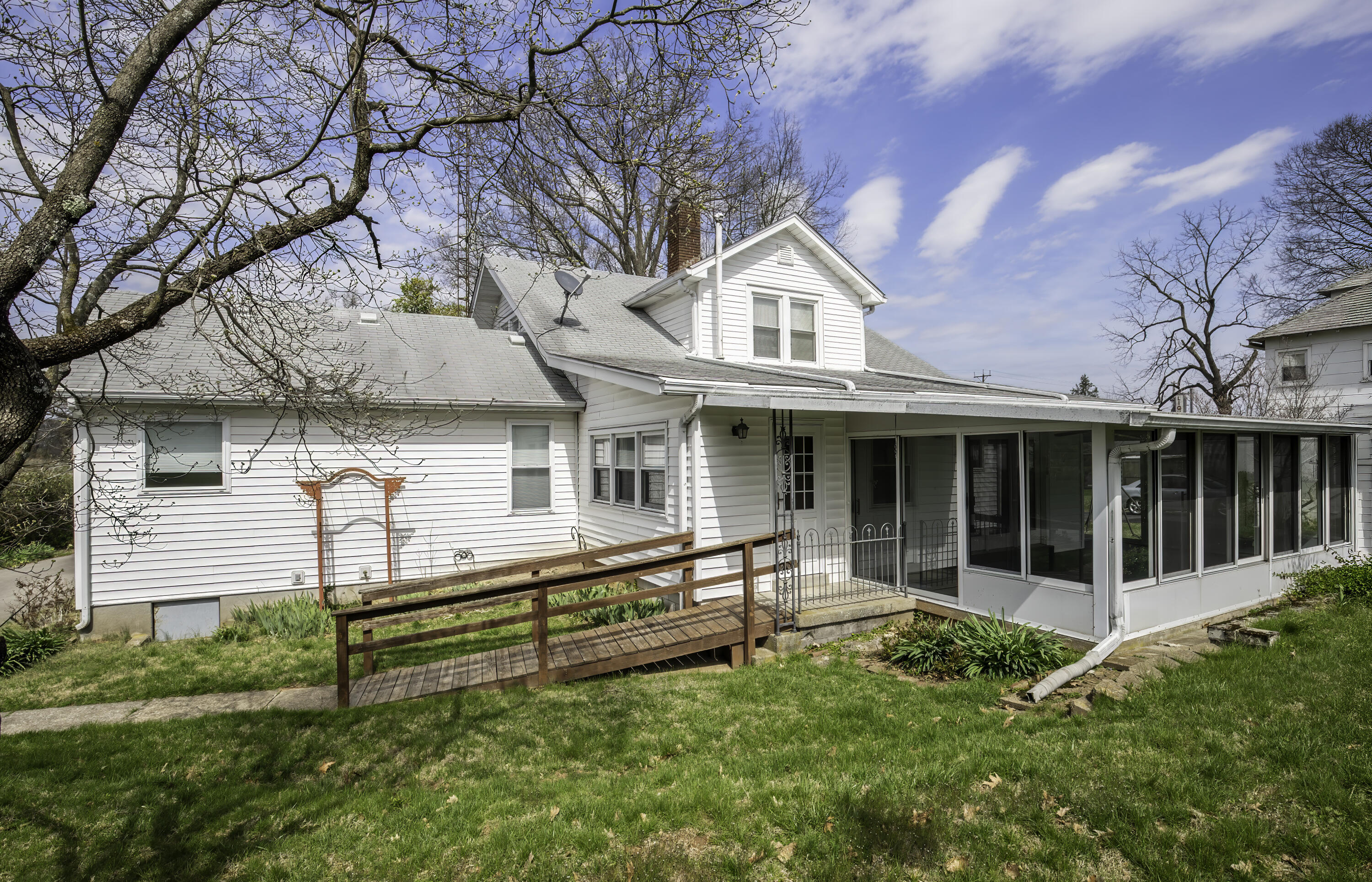 392-394 Lexington Road Versailles, KY 40383 - Photo 40 of 40 392 Lexington Rd 40