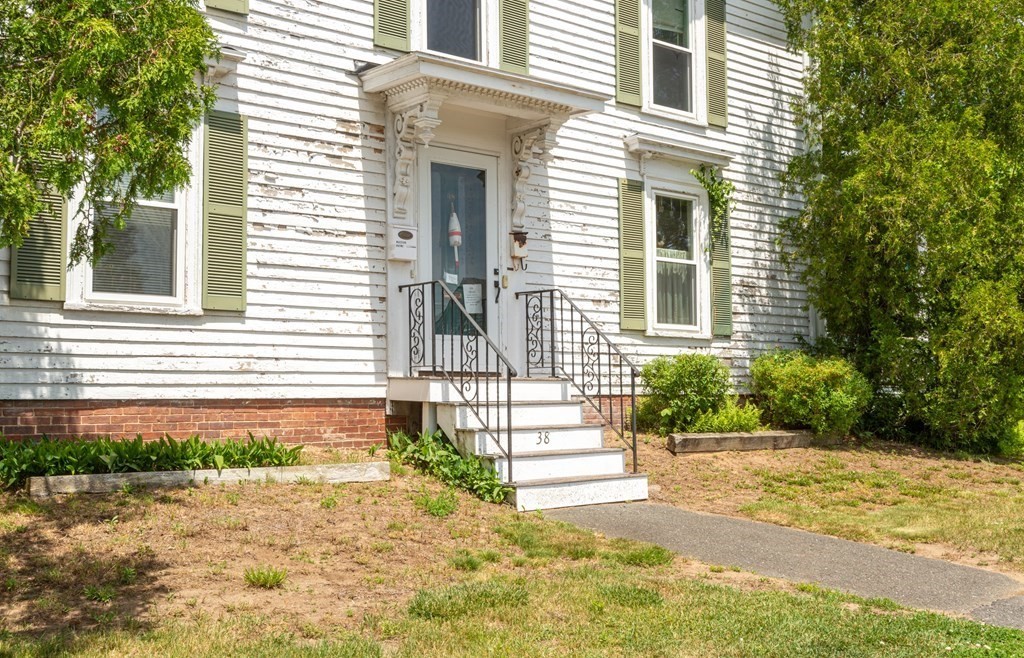 38 Ober Street Beverly, MA 01915 - Photo 2 of 42