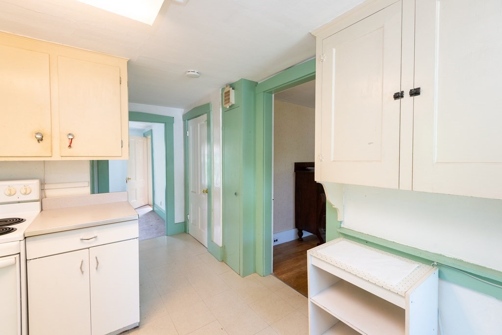 38 Ober Street Beverly, MA 01915 - Photo 26 of 42