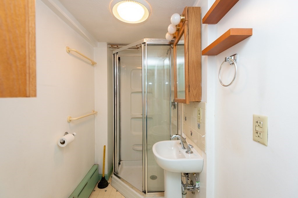 38 Ober Street Beverly, MA 01915 - Photo 29 of 42