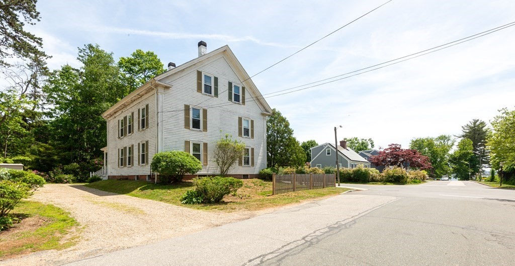 38 Ober Street Beverly, MA 01915 - Photo 4 of 42