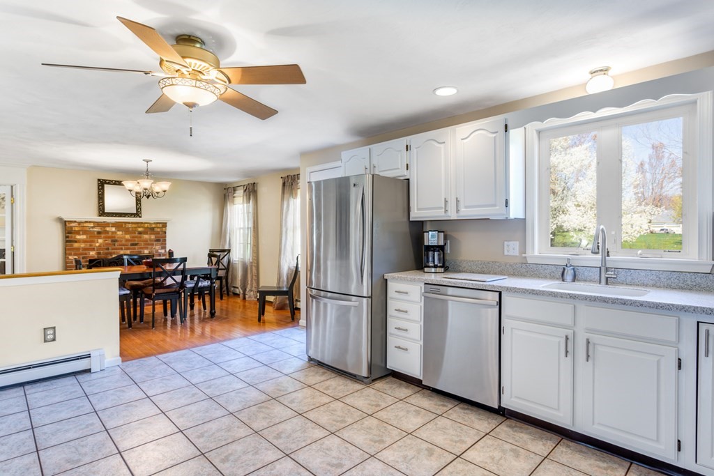 4 Henrys Path Upton, MA 01568 - Photo 17 of 40 Gallery Image 17