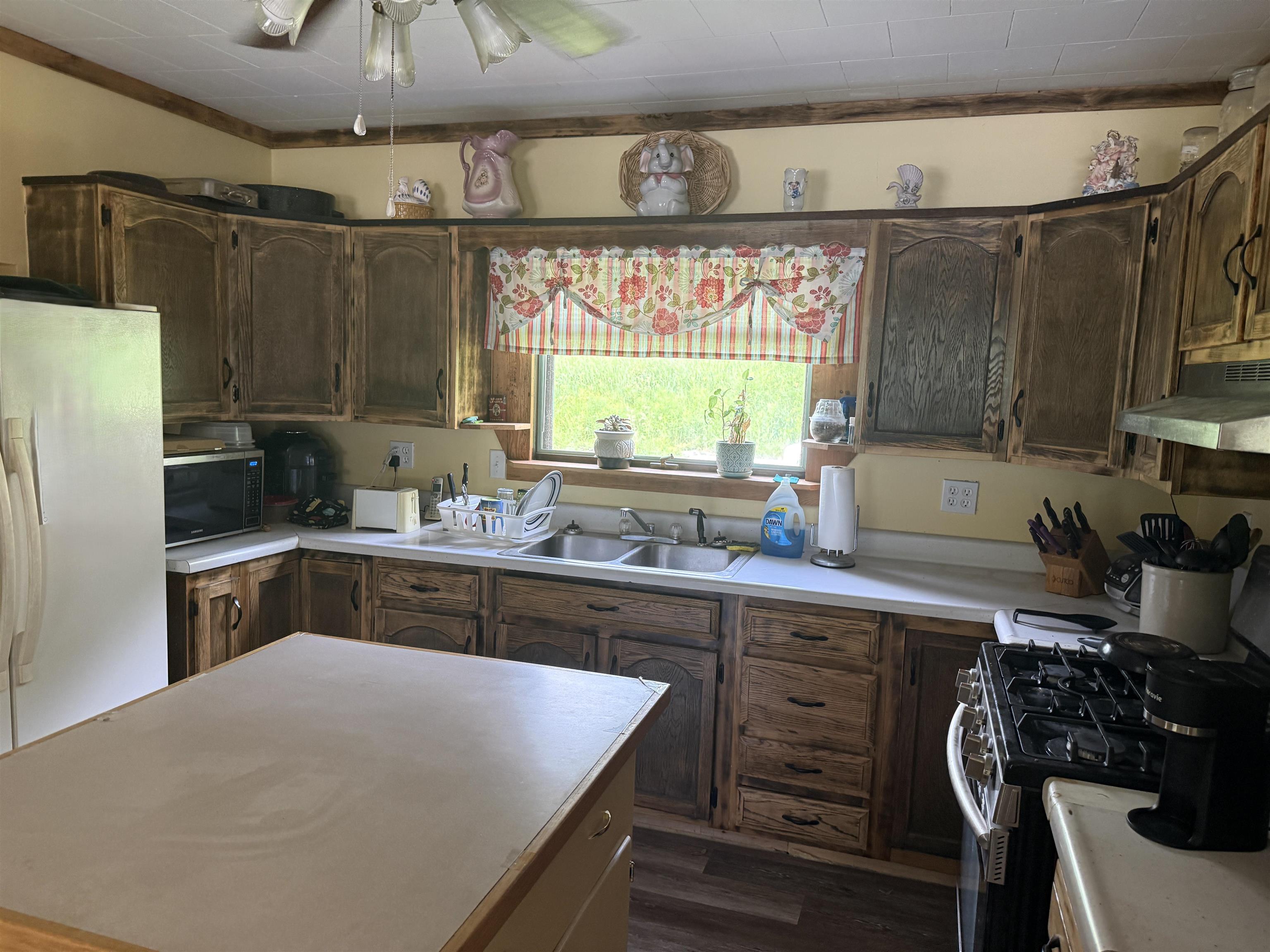 252 Stone Road Ryegate, VT 05069 - Photo 3 of 11