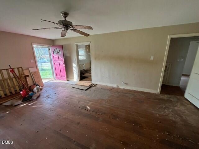 2121 Ruffin Street Durham, NC 27704 - Photo 4 of 31 Living Room 1