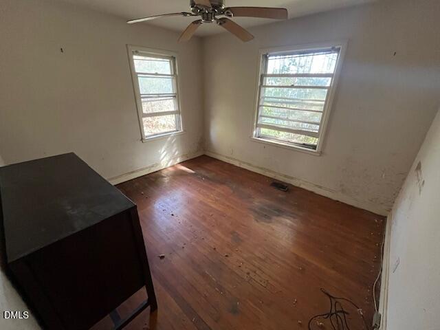 2121 Ruffin Street Durham, NC 27704 - Photo 9 of 31 Master Bedroom Back Right
