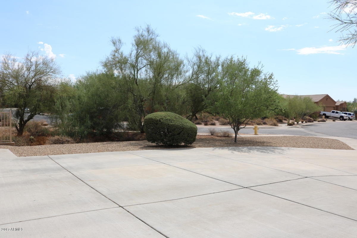 4740 East Sleepy Ranch Road Cave Creek, AZ 85331 - Photo 32 of 50 Lots of Parking