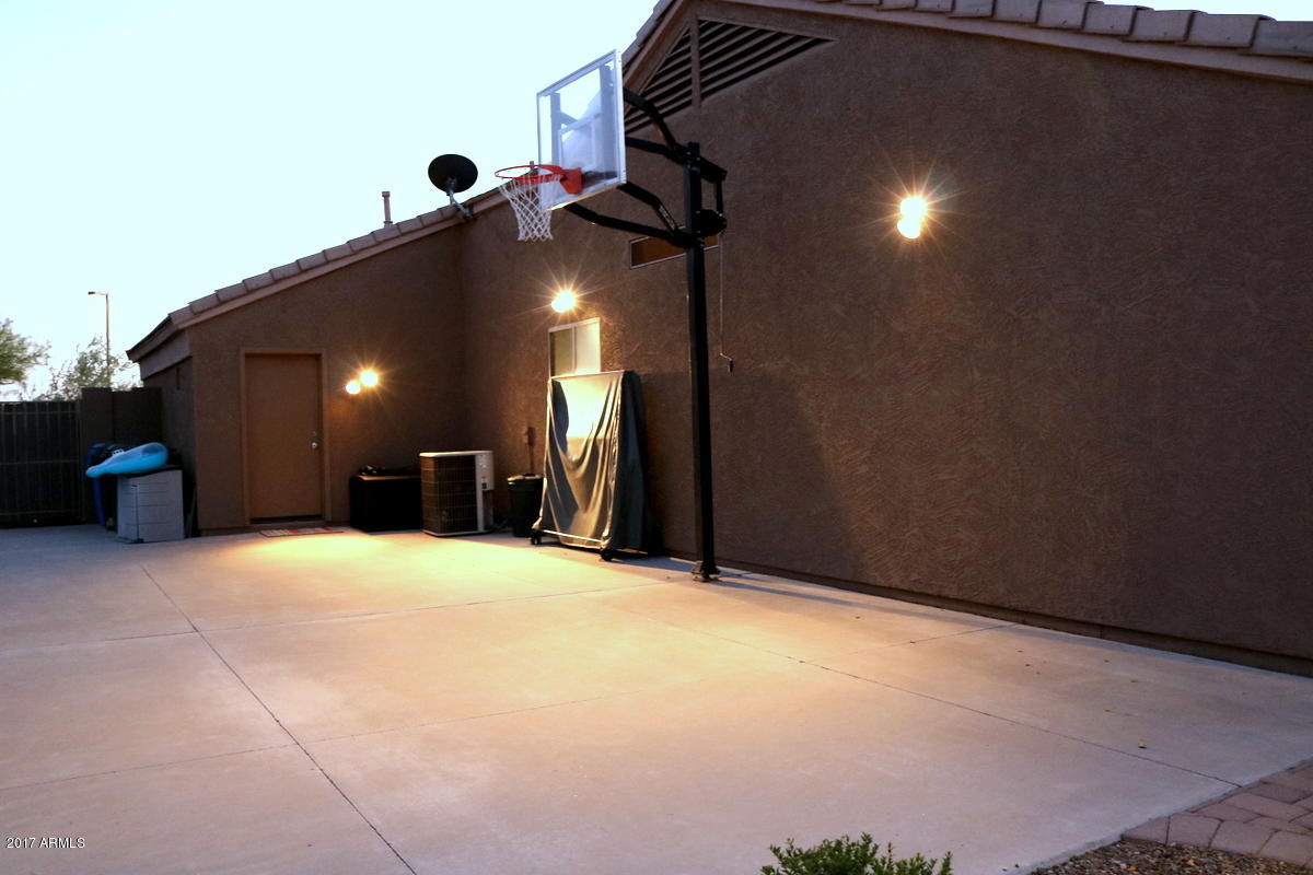 4740 East Sleepy Ranch Road Cave Creek, AZ 85331 - Photo 39 of 50 Storage
